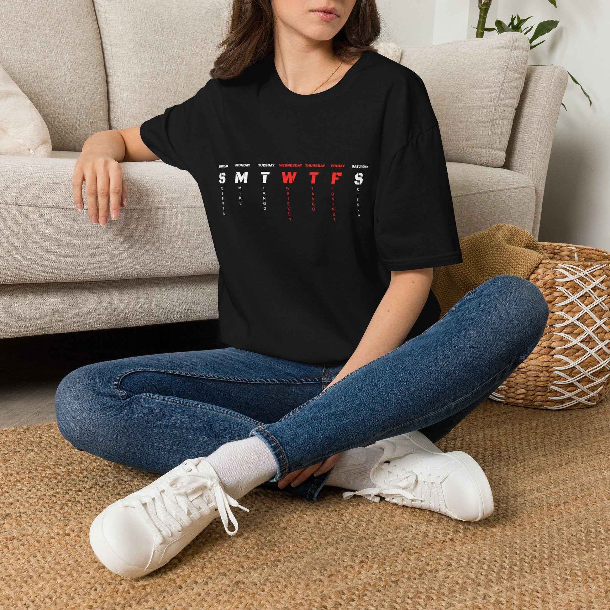 Weekday Calendar T‑Shirt — Minimal SMTWTFS Design (Highlight Wednesday)